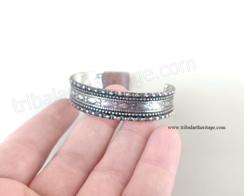 Tribal Fashion Slim Bangles - Image 4