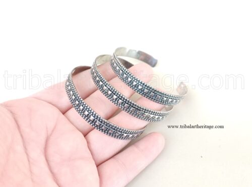 Tribal Fashion Slim Bangles