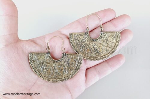 Tribal Fashion Carved Earrings