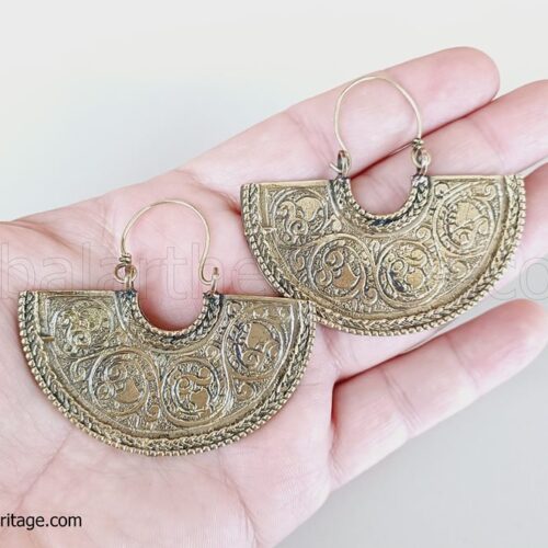 Tribal Fashion Carved Earrings