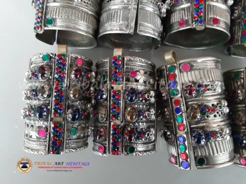 Kuchi Vintage Bangles - Image 2