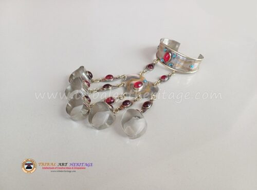 Tribal Turkman Finger Bracelet - Image 2