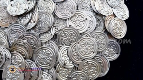 Kuchi Small Round Costume Buttons - Image 3
