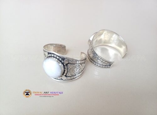 Kuchi Carved Special Bangles - Image 3