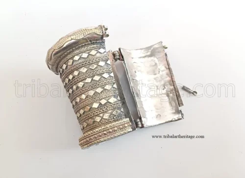 Tribal Kuchi Handmade Bangles - Image 3