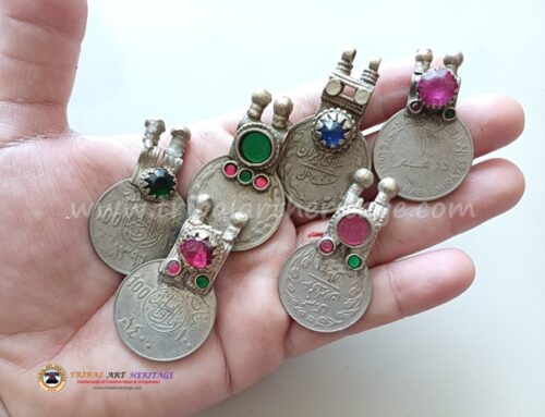 Kuchi Waziri Vintage Coins - Image 2