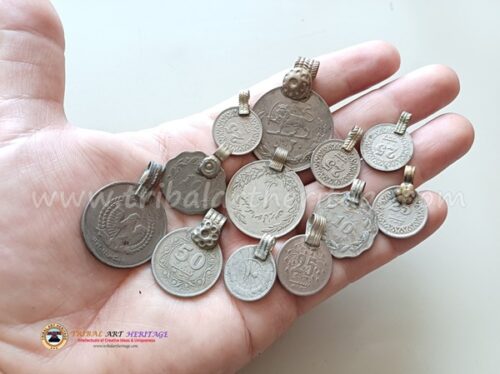 Kuchi Vintage Mix Size Coins - Image 3
