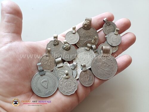 Kuchi Vintage Mix Size Coins - Image 2