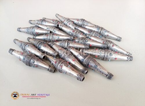 Tibal Kuchi Long Beads - Image 3