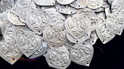 Kuchi Heart Shape Costume Butttons - Image 2