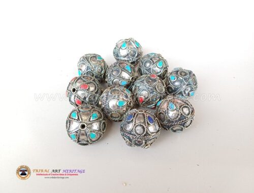 Kuchi Vintage Design Beads - Image 2