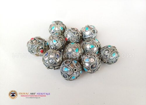 Kuchi Vintage Design Beads - Image 3