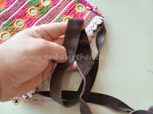 Kuchi Vintage Embroidery Bag - Image 5
